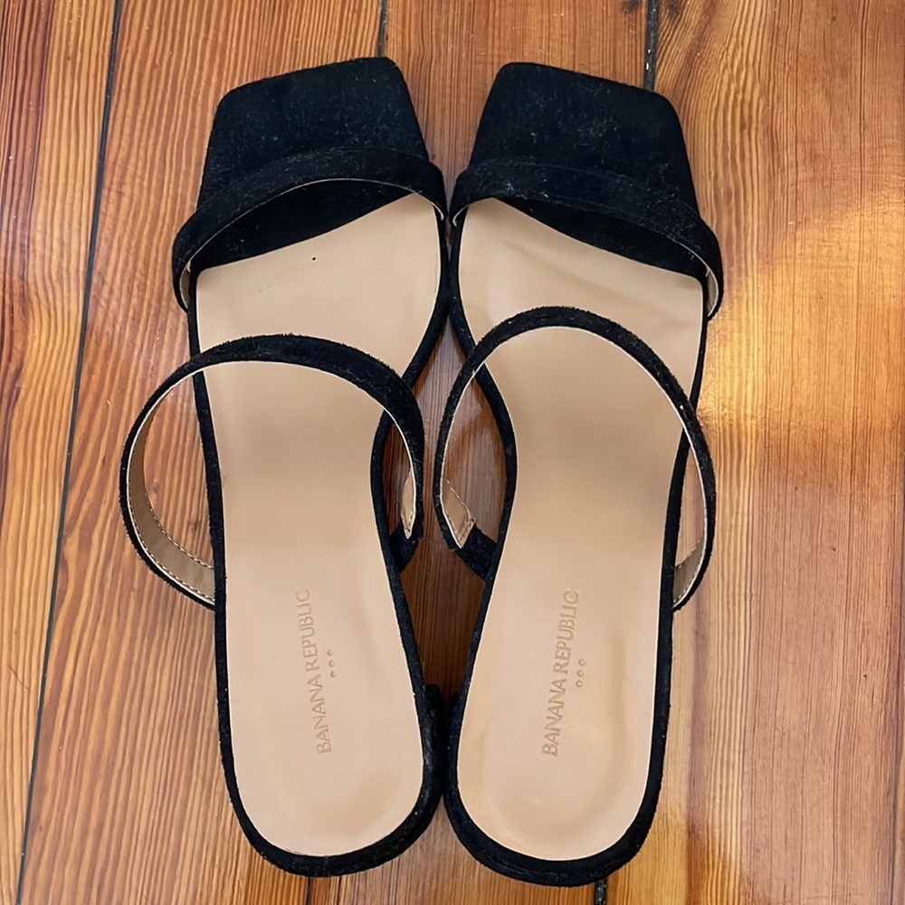 Black Suede Block Heel Sandals - Picture 3 of 4